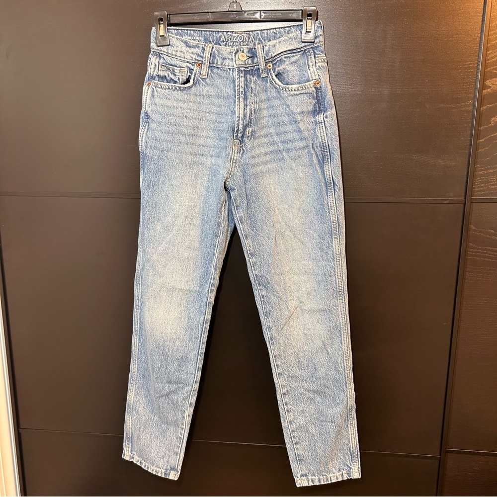 Arizona High Rise Mom Jeans